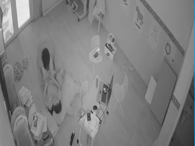 Lộ clip phang cùng em ghệ tại phòng khách