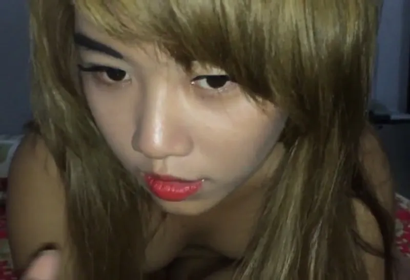 Trải lòng với em cave xinh xắn, bú chuối cực đỉnh